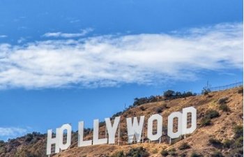 HollyWood